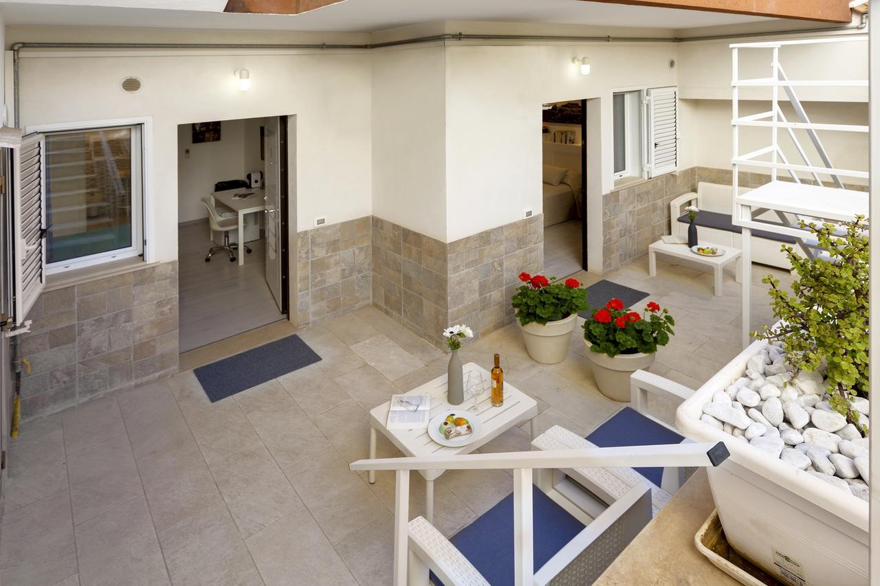 Siciliacasevacanze - Marina Domus Rooms Марина-ді-Рагуза Екстер'єр фото